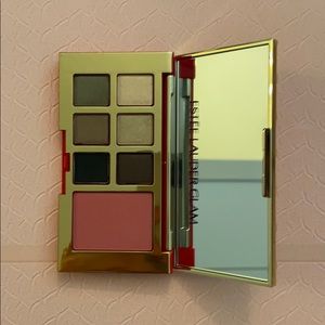 Estée Lauder makeups eyeshadow brand new
